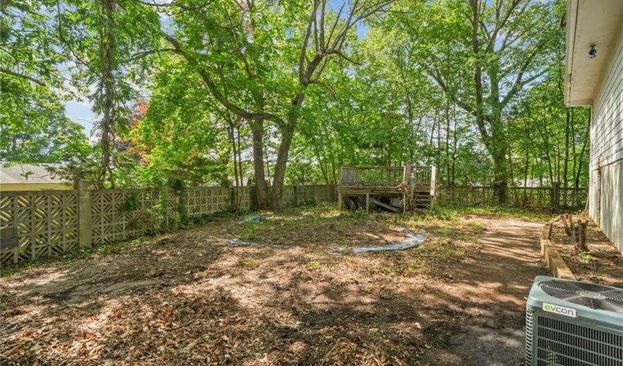 2 Julia Dr, North Providence, RI 02911 - 5 Beds, 3 Bath