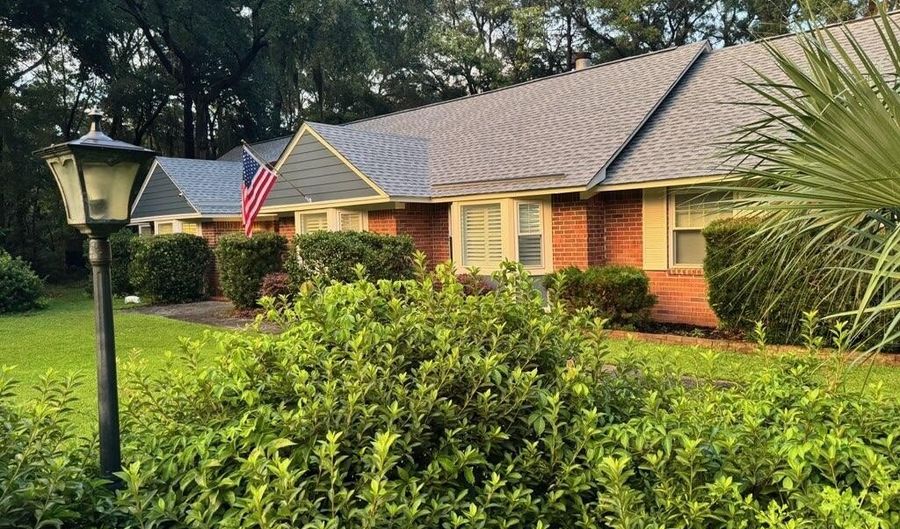 48 Planters Cir, Beaufort, SC 29907 - 3 Beds, 2 Bath