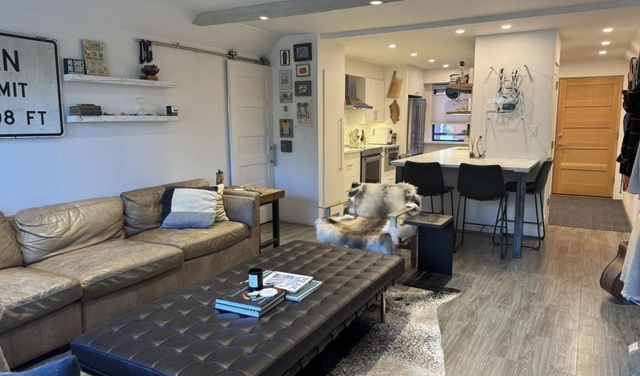 927 VINE St, Aspen, CO 81611 - 3 Beds, 2 Bath