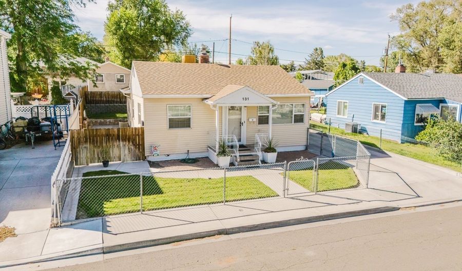 131 Ash St, Elko, NV 89801 - 4 Beds, 2 Bath