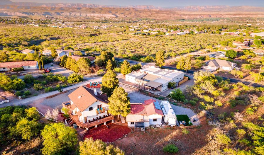 1131 Hidden Springs Ln, Clarkdale, AZ 86324 - 4 Beds, 3 Bath