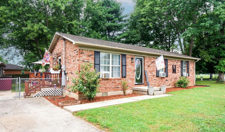104 Saint James Ct, Bardstown, KY 40004 - 3 Beds, 1 Bath