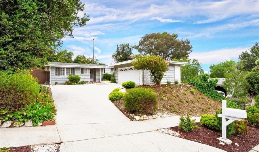 27045 Shorewood Rd, Rancho Palos Verdes, CA 90275 - 3 Beds, 2 Bath