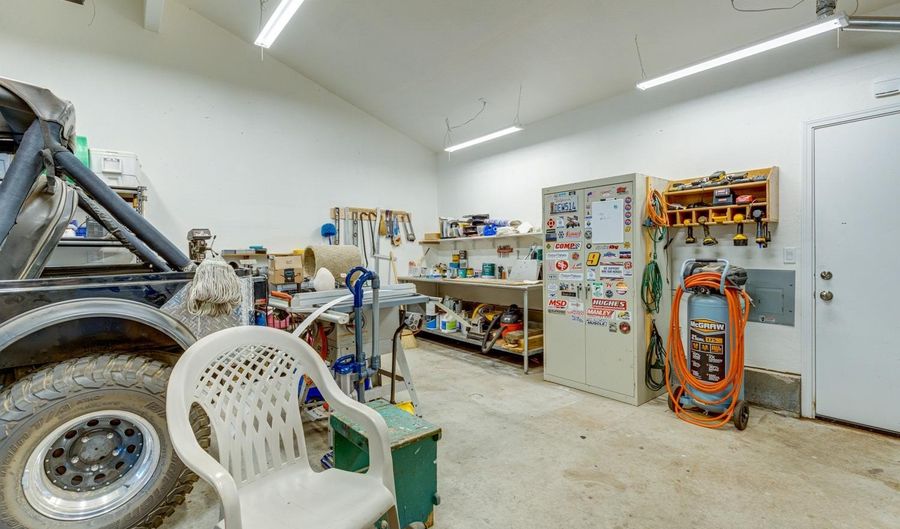 1660 Pine Dr, Arnold, CA 95223 - 3 Beds, 3 Bath