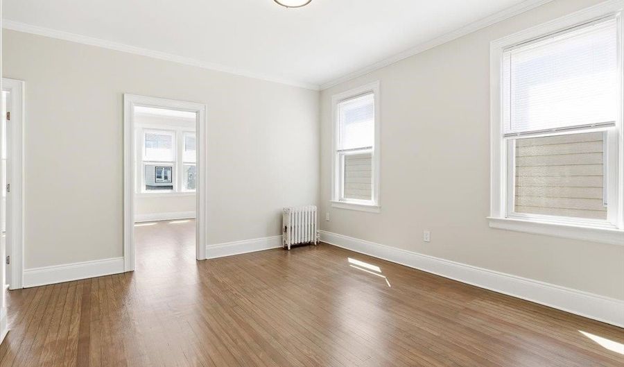 73 NEWMAN Ave 3, Bayonne, NJ 07002 - 3 Beds, 1 Bath