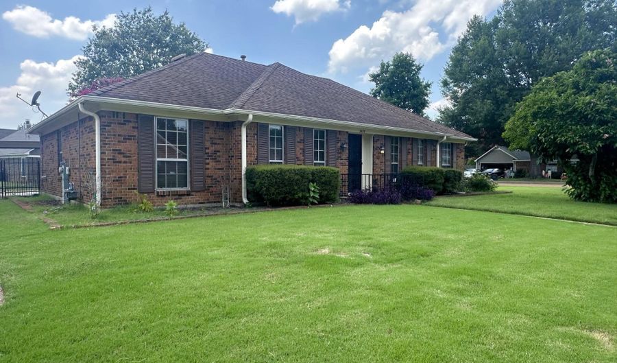 3489 EVENING Lgt, Bartlett, TN 38135 - 3 Beds, 2 Bath