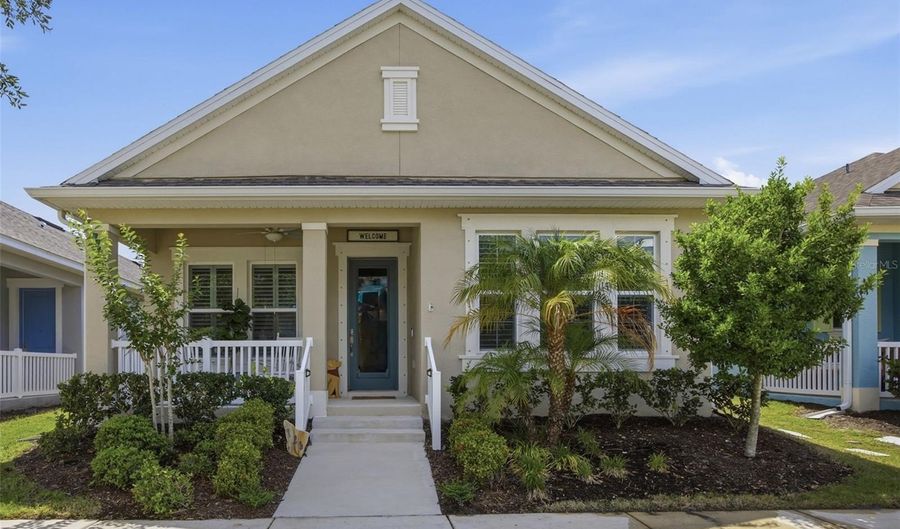 725 WINTERSIDE Dr, Apollo Beach, FL 33572 - 3 Beds, 2 Bath