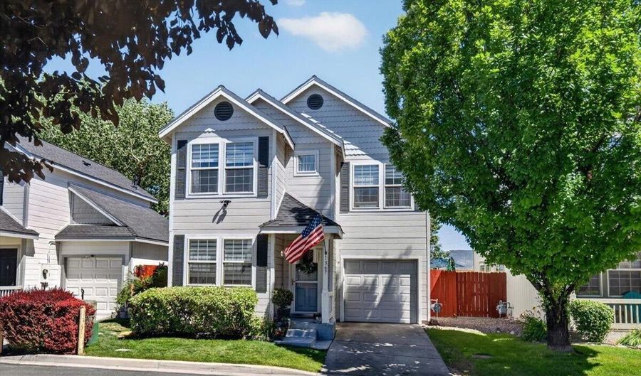 1367 Molly Dr, Carson City, NV 89706 - 3 Beds, 3 Bath