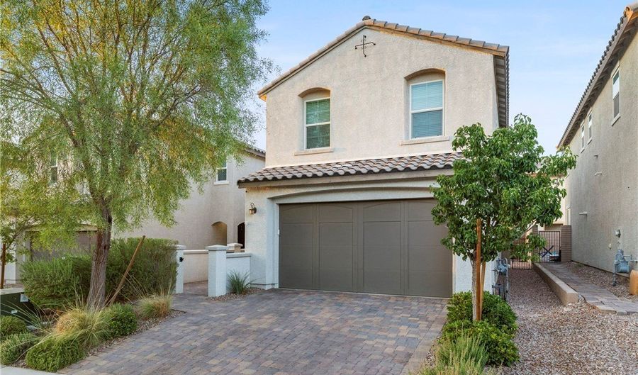 158 Volti Subito Way, Henderson, NV 89011 - 3 Beds, 3 Bath