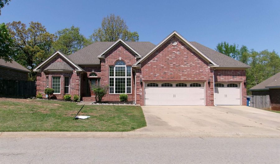 1023 Skyline Dr, Alexander, AR 72002 - 3 Beds, 3 Bath