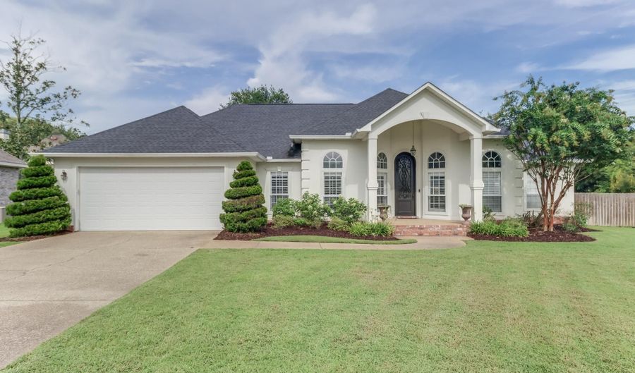 418 Carmargue Ln, Biloxi, MS 39531 - 3 Beds, 2 Bath
