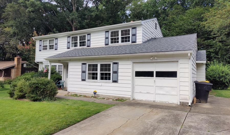 373 FIDDLERS Grn, Dover, DE 19904 - 5 Beds, 3 Bath