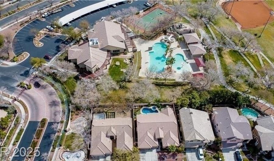 3206 Townsend Hall Ct, Las Vegas, NV 89135 - 3 Beds, 2 Bath