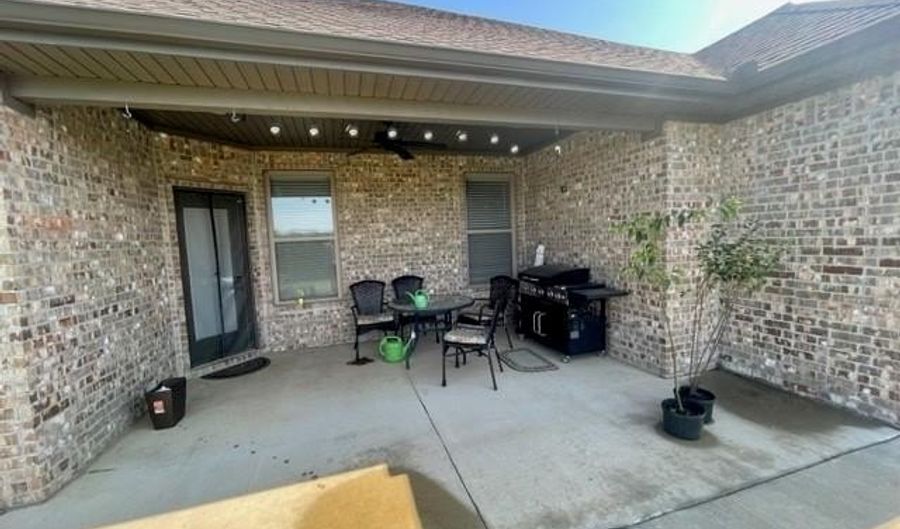 1341 Little Osage Ln, Bentonville, AR 72713 - 5 Beds, 3 Bath