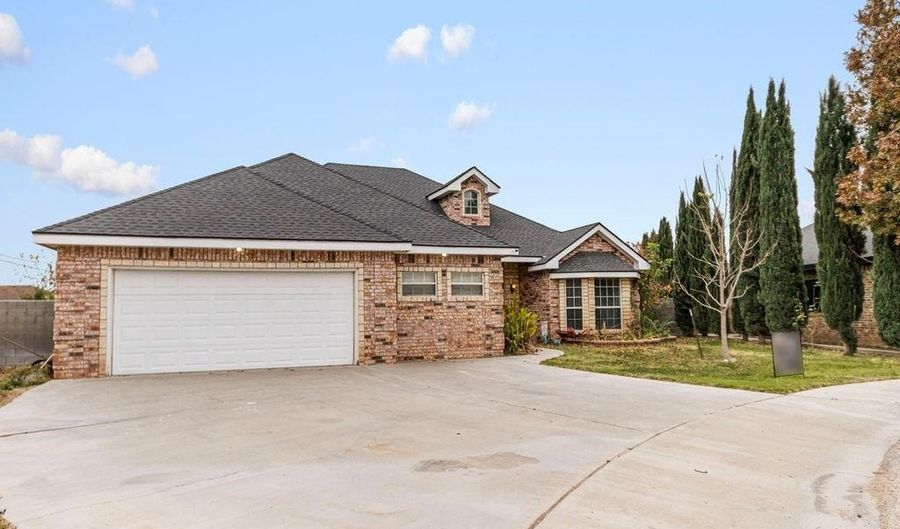 10 NW Sage Cir, Andrews, TX 79714 - 4 Beds, 3 Bath