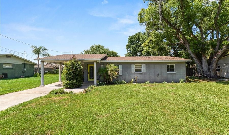 517 TANGLEWOOD Dr, Auburndale, FL 33823 - 4 Beds, 2 Bath