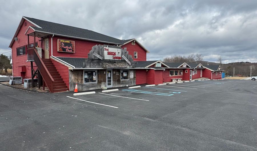 3827 PA-115, Blakeslee, PA 18610 - 0 Beds, 3 Bath