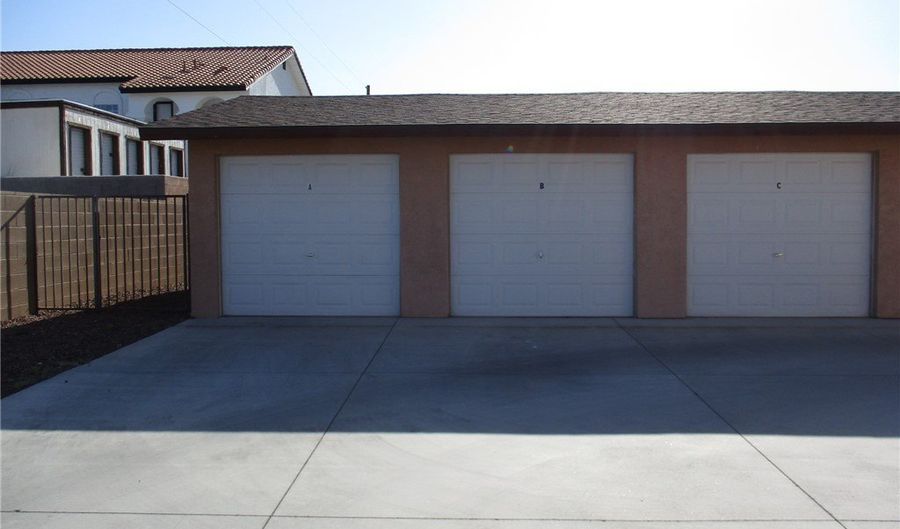 2801 Paloma Senda Unit A, Bullhead City, AZ 86442 - 3 Beds, 2 Bath
