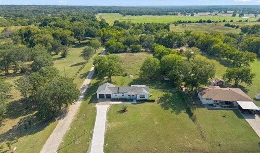 2430 3rd Ave NE, Ardmore, OK 73401 - 3 Beds, 1 Bath