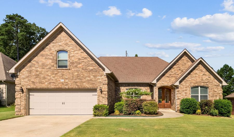 2923 Palamino Dr, Benton, AR 72015 - 4 Beds, 2 Bath