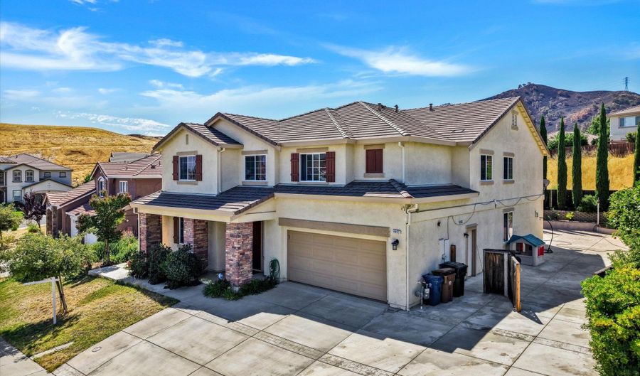 4007 Oak Knoll St, Antioch, CA 94509 - 5 Beds, 3 Bath