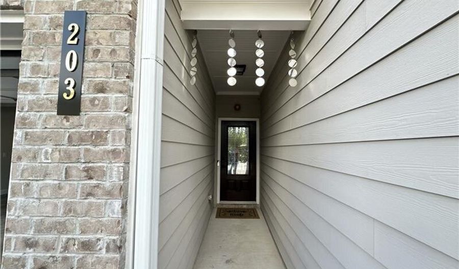 203 Yellowwood, Woodstock, GA 30188 - 3 Beds, 3 Bath