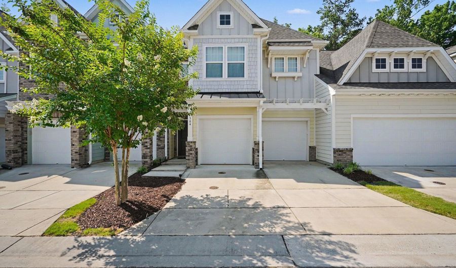564 Chessie Sta, Apex, NC 27502 - 3 Beds, 3 Bath
