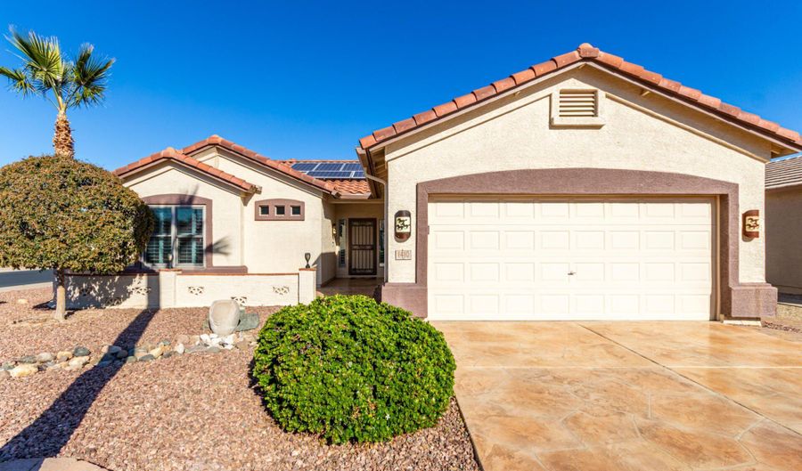1410 E COUNTY DOWN Dr, Chandler, AZ 85249 - 2 Beds, 2 Bath