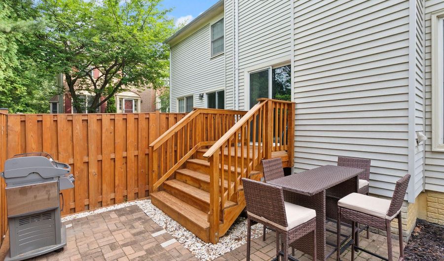 8074 SKY BLUE Dr, Alexandria, VA 22315 - 3 Beds, 3 Bath