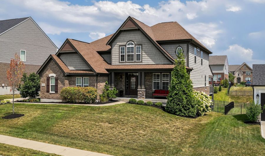 7797 Promontory Dr, Alexandria, KY 41001 - 4 Beds, 2 Bath