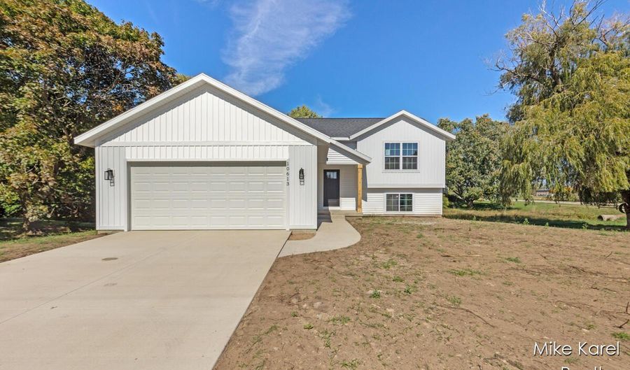 10613 68th Ave, Allendale, MI 49401 - 2 Beds, 1 Bath