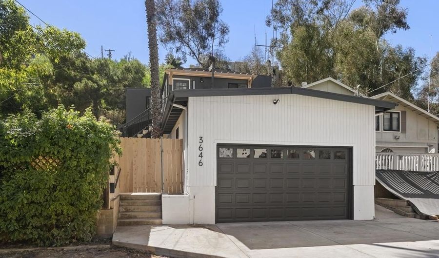3646 Curlew St, San Diego, CA 92103 - 4 Beds, 3 Bath