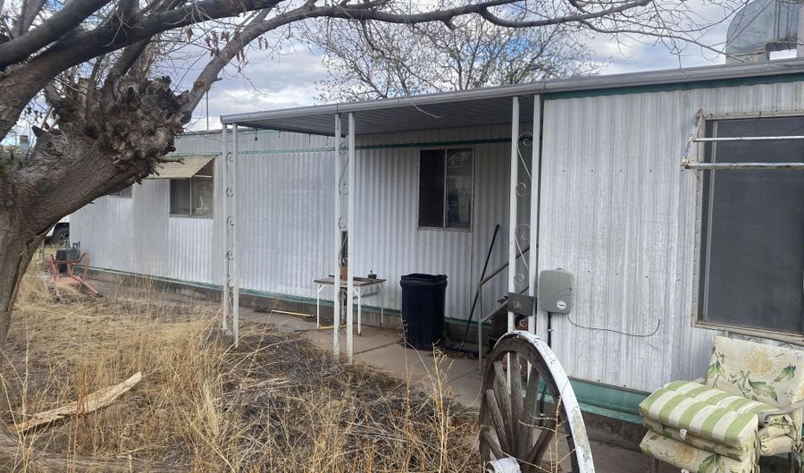 916 Calle Del Rio, Clifton, AZ 85533 - 3 Beds, 2 Bath