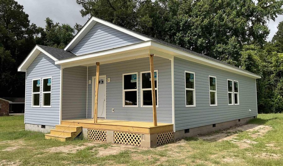 18 Canary Dr, Bamberg, SC 29003 - 3 Beds, 2 Bath