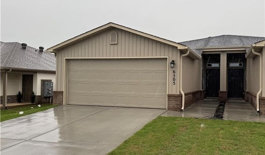 6505 NW Vandergriff St, Bentonville, AR 72713 - 4 Beds, 2 Bath