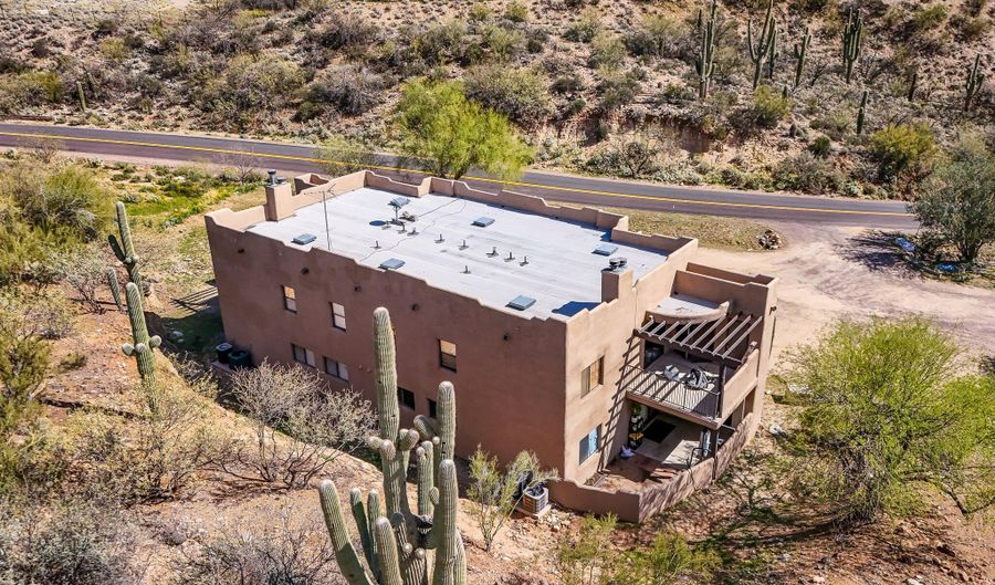 32776 S MAGGIE MINE Rd, Black Canyon City, AZ 85324 - 24 Beds, 0 Bath