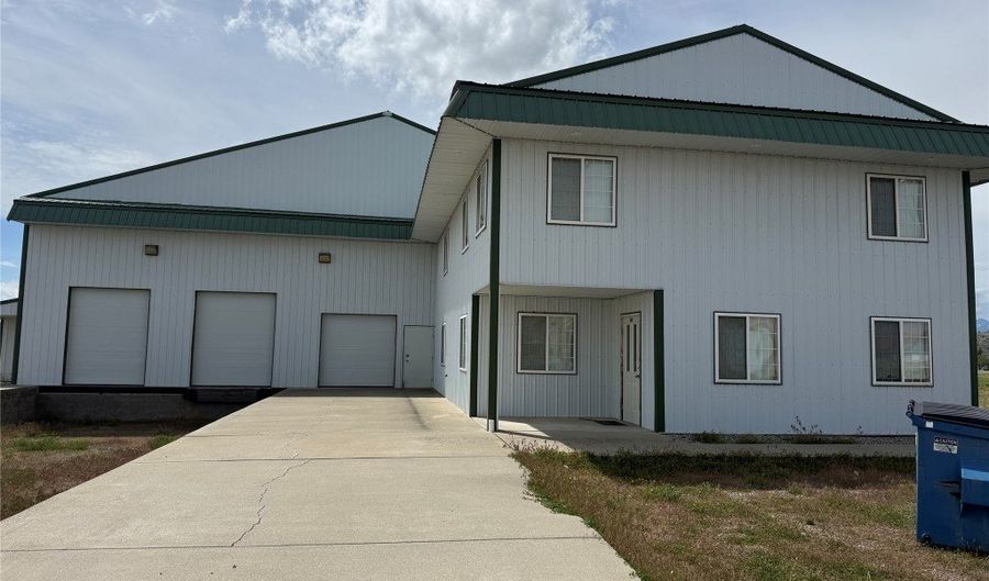 180 Centennial Dr, Big Timber, MT 59011 - 0 Beds, 4 Bath
