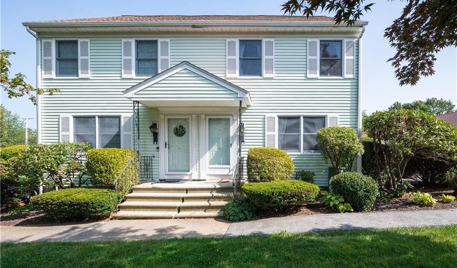 2970 Mendon Rd 42, Cumberland, RI 02864 - 2 Beds, 2 Bath
