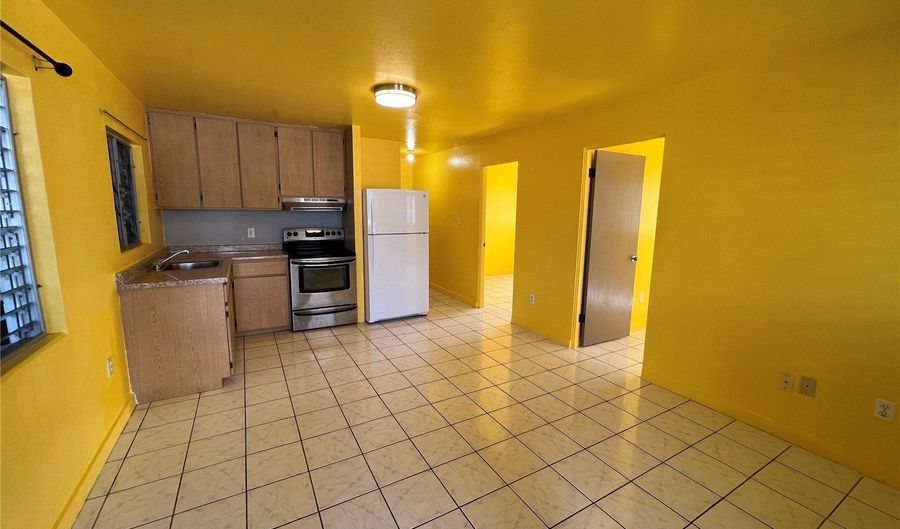 234 Oneawa St, Kailua, HI 96734 - 2 Beds, 1 Bath
