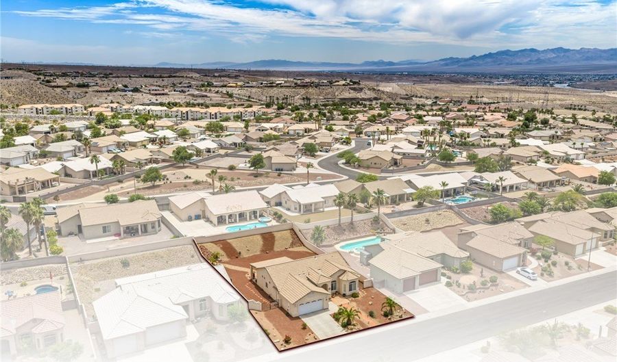 2840 La Paloma Dr, Bullhead City, AZ 86429 - 2 Beds, 2 Bath