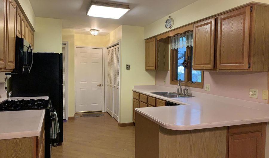140 Anna Rd, Blakeslee, PA 18610 - 3 Beds, 2 Bath