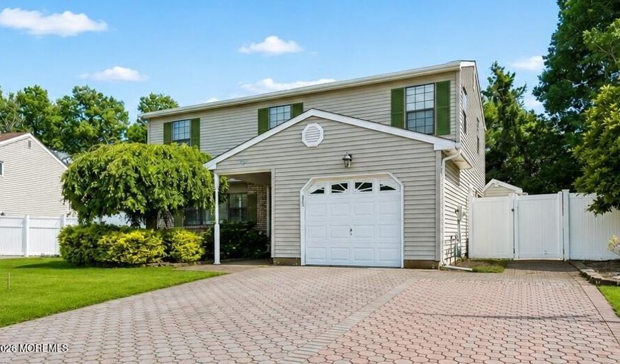 21 Deer Run Dr S, Barnegat, NJ 08005 - 4 Beds, 2 Bath