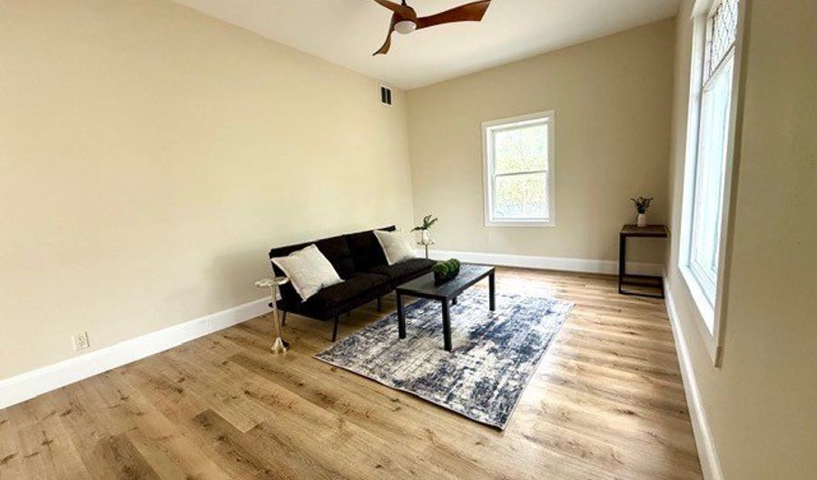 1511 Lynn Ave, Altoona, WI 54720 - 3 Beds, 1 Bath