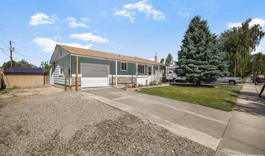 2019 Borreson, Blackfoot, ID 83221 - 4 Beds, 2 Bath