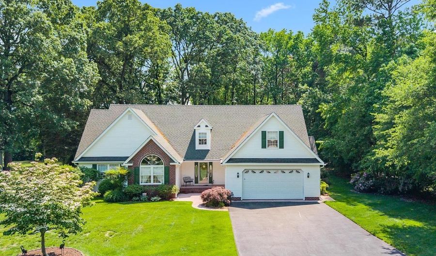 22121 WOODS EDGE Ct, Bridgeville, DE 19933 - 4 Beds, 3 Bath