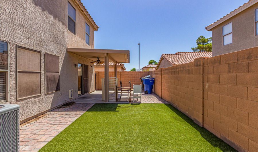 1534 S DANIELSON Way, Chandler, AZ 85286 - 3 Beds, 3 Bath