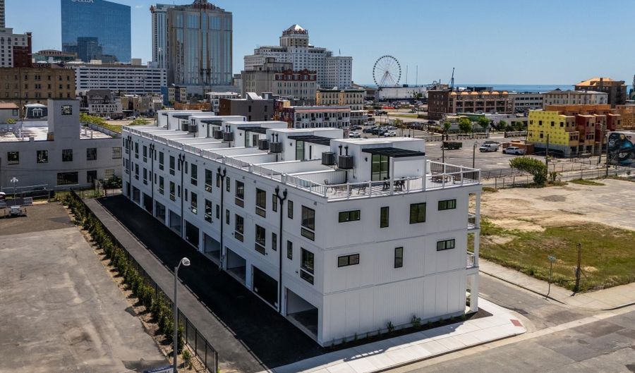 107 A Westminster Ave, Atlantic City, NJ 08401 - 3 Beds, 4 Bath