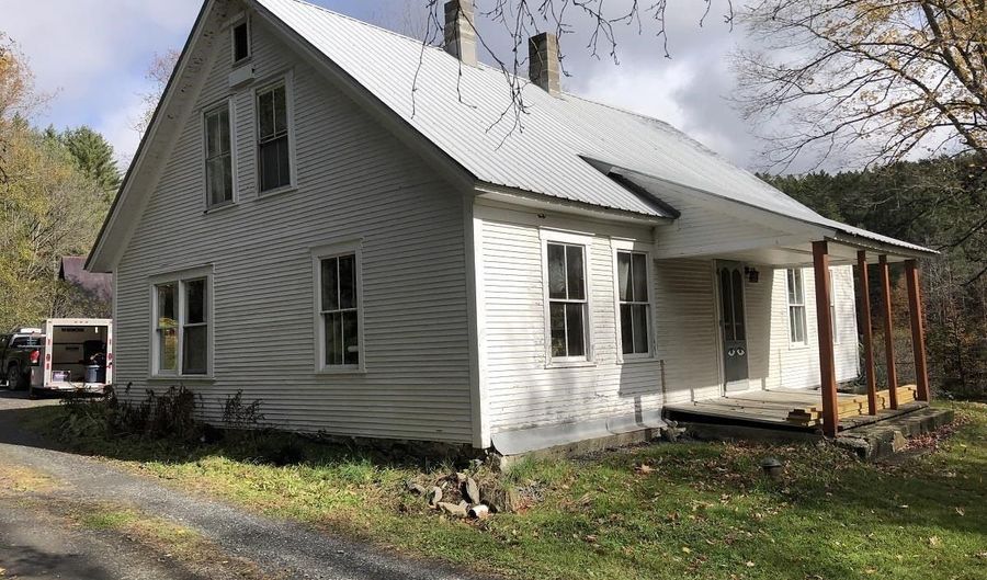 158 Macintosh Hill Rd, Bethel, VT 05032 - 3 Beds, 2 Bath