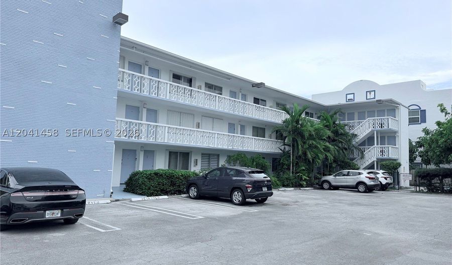 1120 102nd St 21, Bay Harbor Islands, FL 33154 - 1 Beds, 1 Bath