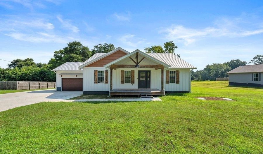 2450 Kuykendall Rd, Albertville, AL 35951 - 3 Beds, 2 Bath